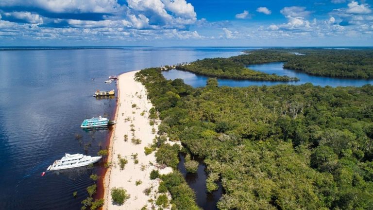 Nature-Tourism: Parque Nacional de Anavilhanas