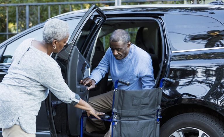 O Que É Uber Caregiver? Conheça Esse Novo Serviço Que Será Lançado No Verão Dos Estados Unidos