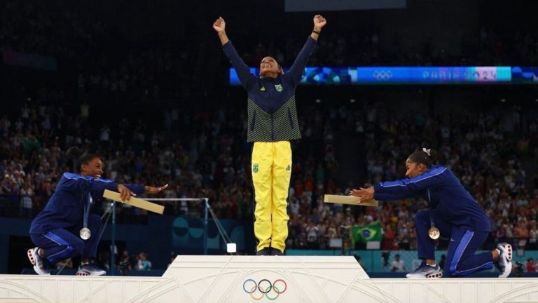 Gymnastics Final: Rebeca Beats Biles and Takes Gold for Brazil in Floor Exercise