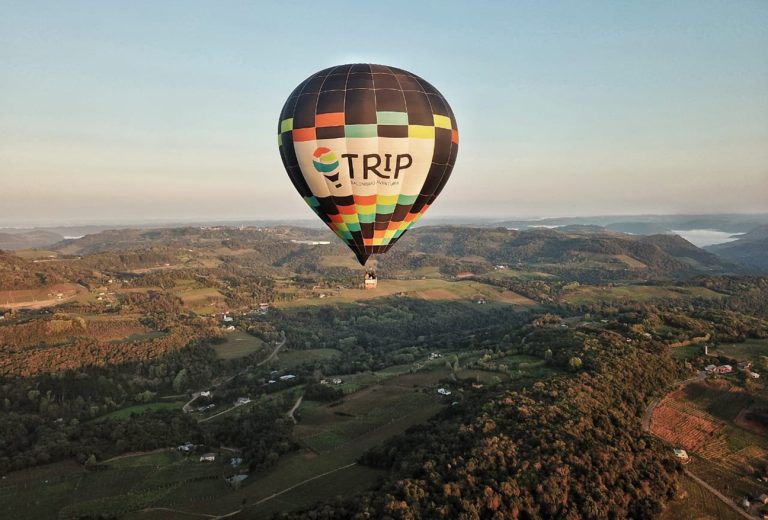 Sobrevoando o Vale dos Vinhedos: uma experiência inesquecível