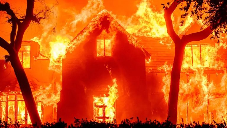 Celebridades Perdem Suas Casas Nos Incêndios De Los Angeles