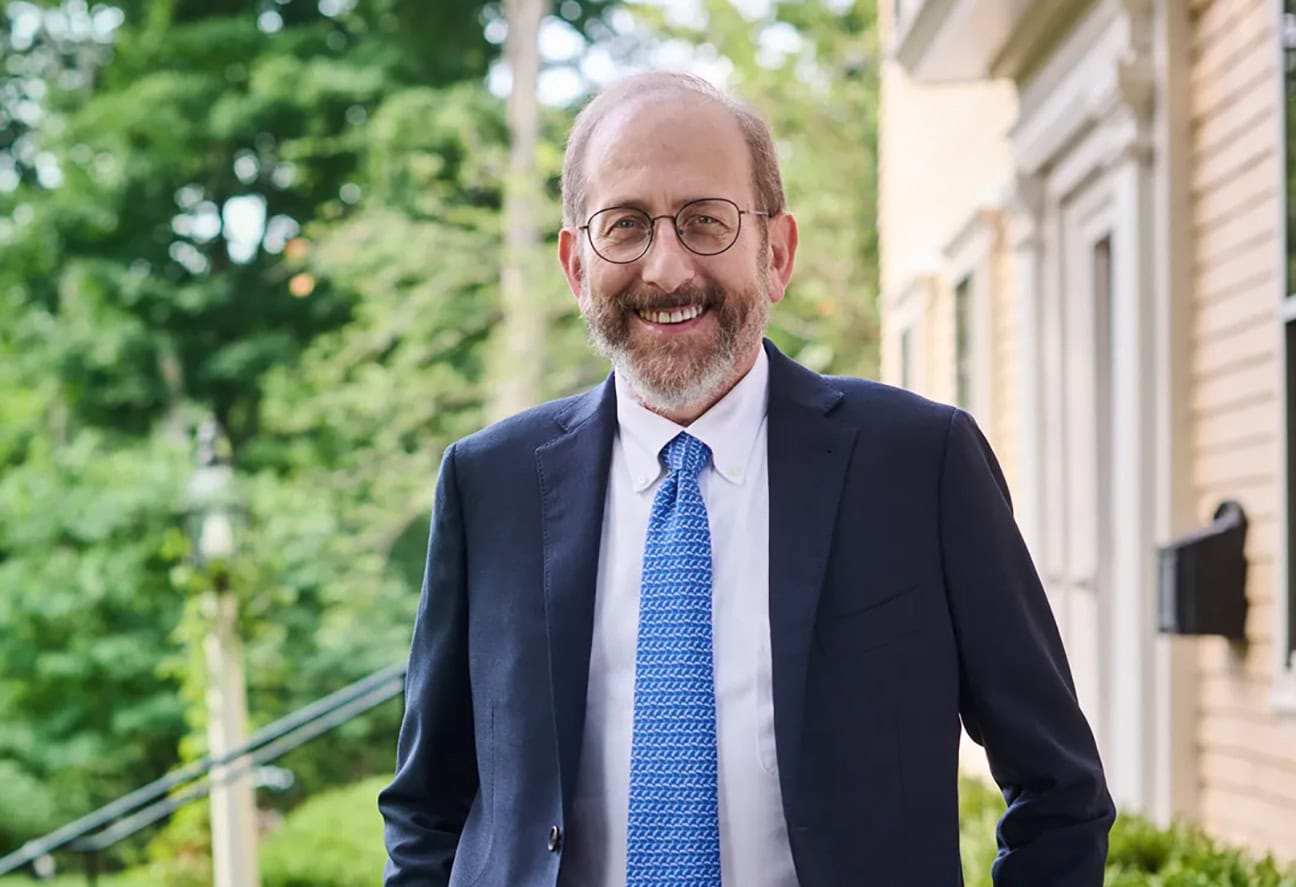 Harvard Diz Que Não Vai Cumprir Demandas De Trump E Governo Promete Bloquear  $2 Bilhões Em Fundos